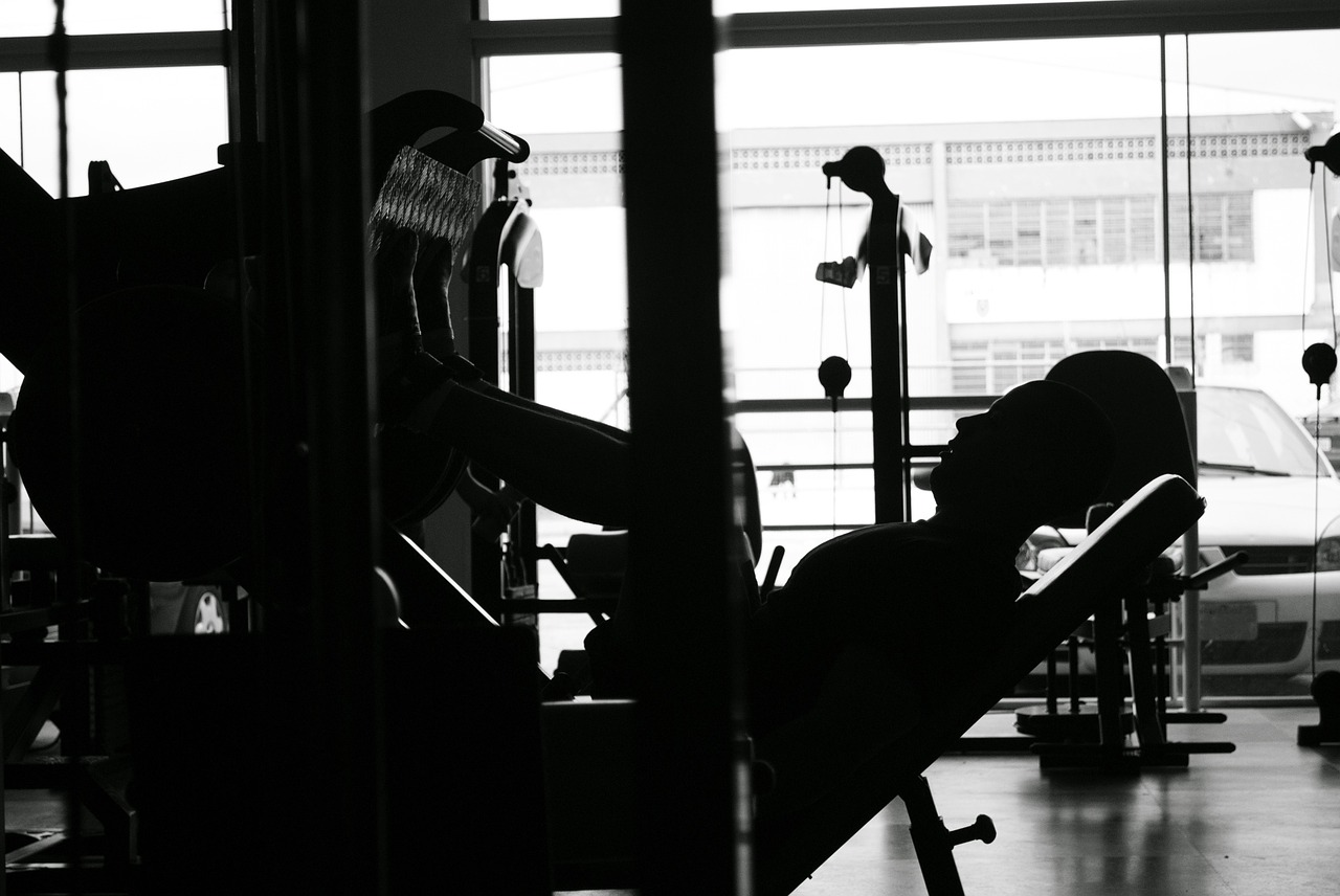 Hur du bygger styrka och storlek – på gymmet eller hemma